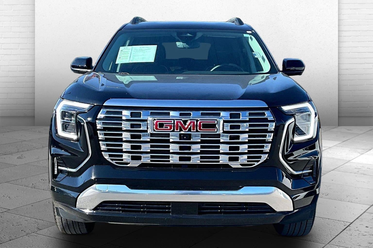 Used 2026 GMC Terrain Denali w/ LPO, Floor Liner Package AWD/4WD image 2
