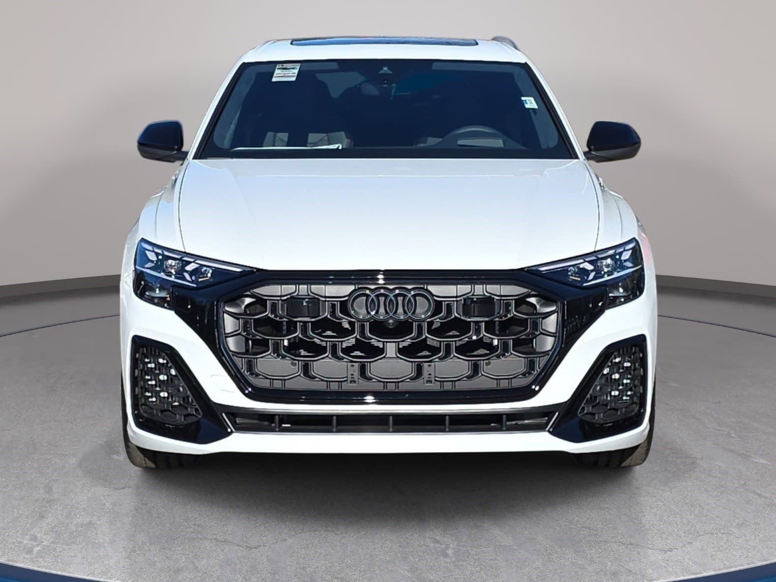 New 2026 Audi SQ8 Prestige image 2