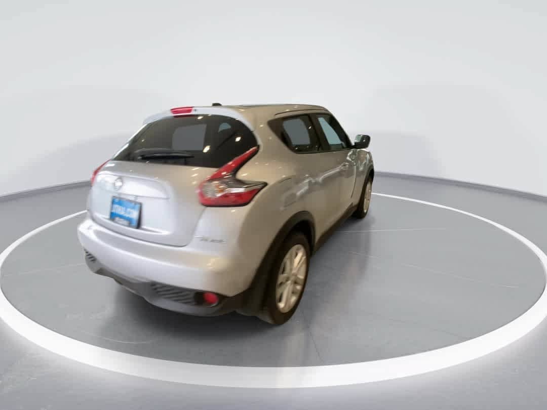 Used 2015 Nissan Juke SV w/ Technology Package AWD/4WD image 8