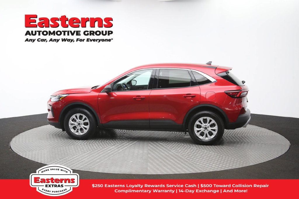 Used 2023 Ford Escape Active AWD/4WD image 62