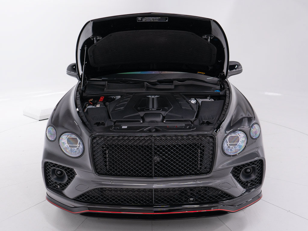 Certified 2022 Bentley Bentayga AWD/4WD image 46