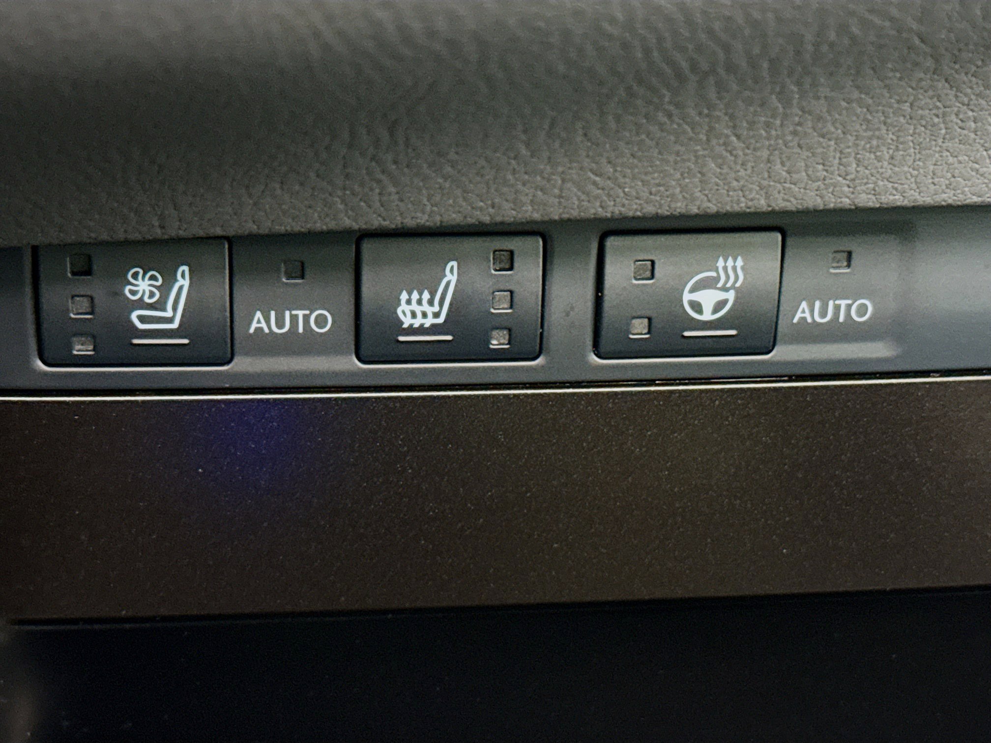 Used 2023 Lexus ES 350 w/ Premium Package image 21