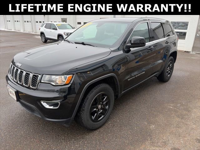 Used 2017 Jeep Grand Cherokee Laredo AWD/4WD image 4