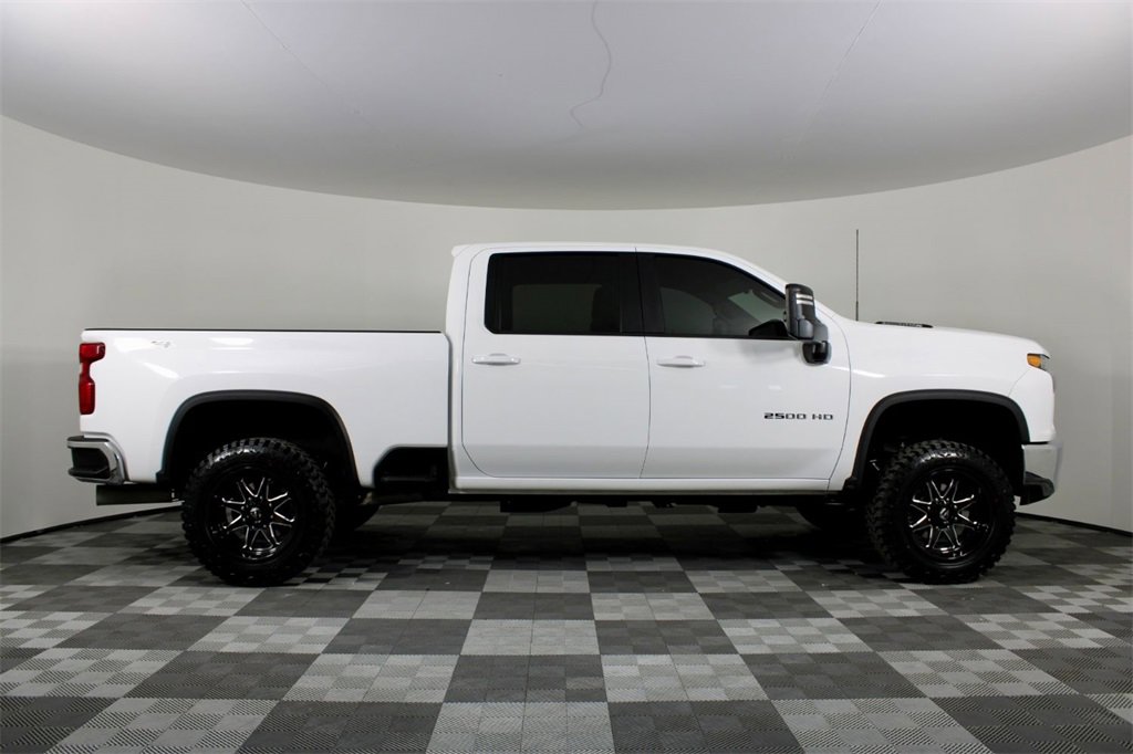 Used 2021 Chevrolet Silverado 2500 LT w/ Fleet Comfort Package image 10