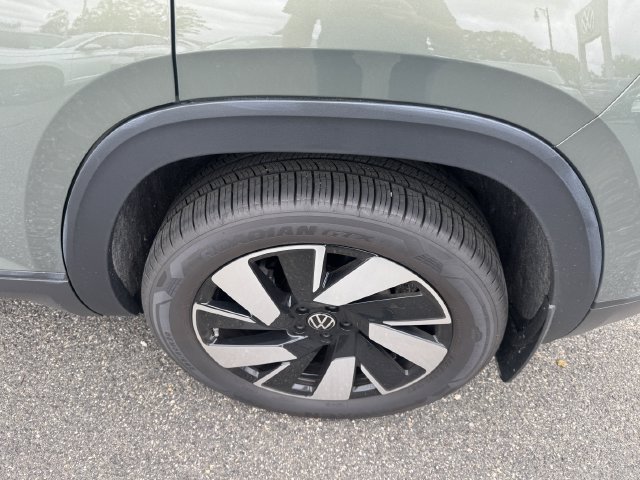 Used 2026 Volkswagen Atlas Cross Sport SE AWD/4WD image 11