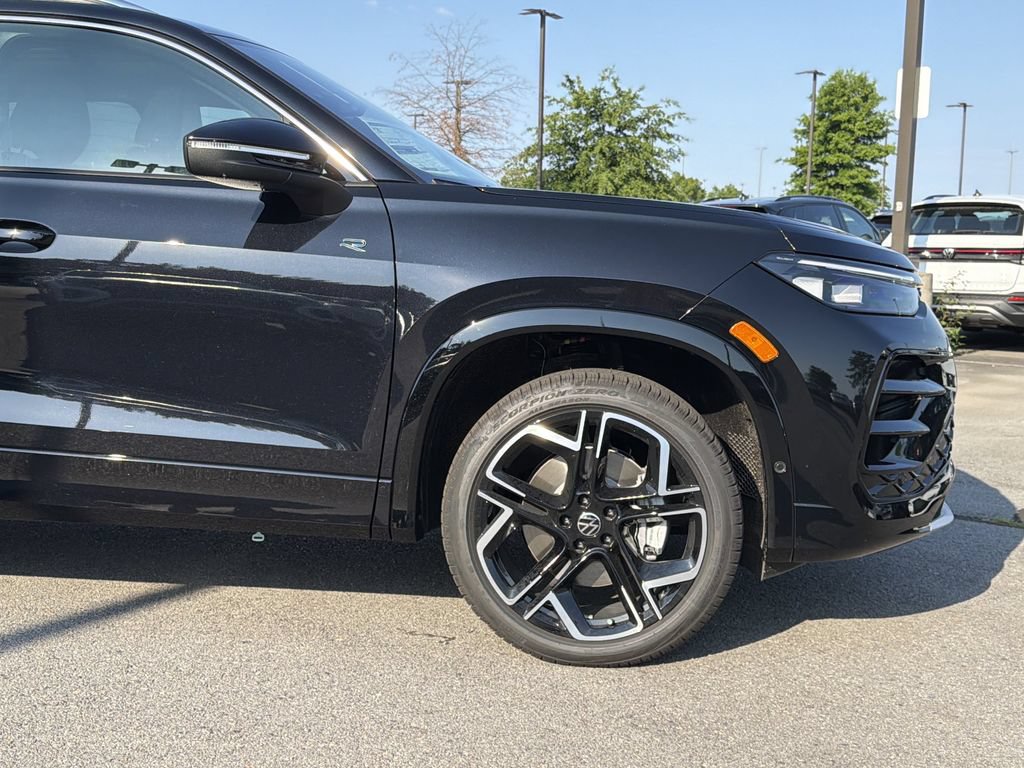 New 2026 Volkswagen Tiguan SEL R-Line AWD/4WD image 9
