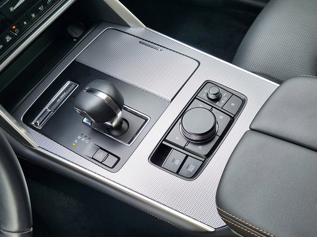 Used 2025 MAZDA CX-90 3.3 Turbo w/ Preferred Package image 19