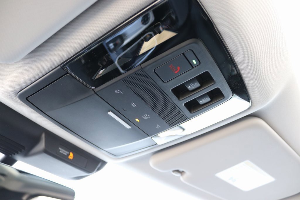 New 2026 Mitsubishi Outlander SE image 44