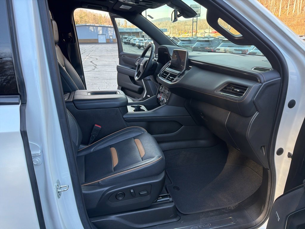 Certified 2022 GMC Yukon AT4 w/ Max Trailering Package image 19