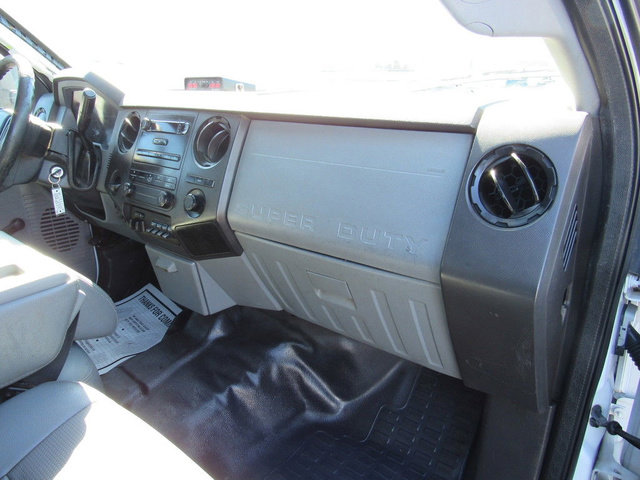 Used 2016 Ford F550 2WD Crew Cab Super Duty image 16