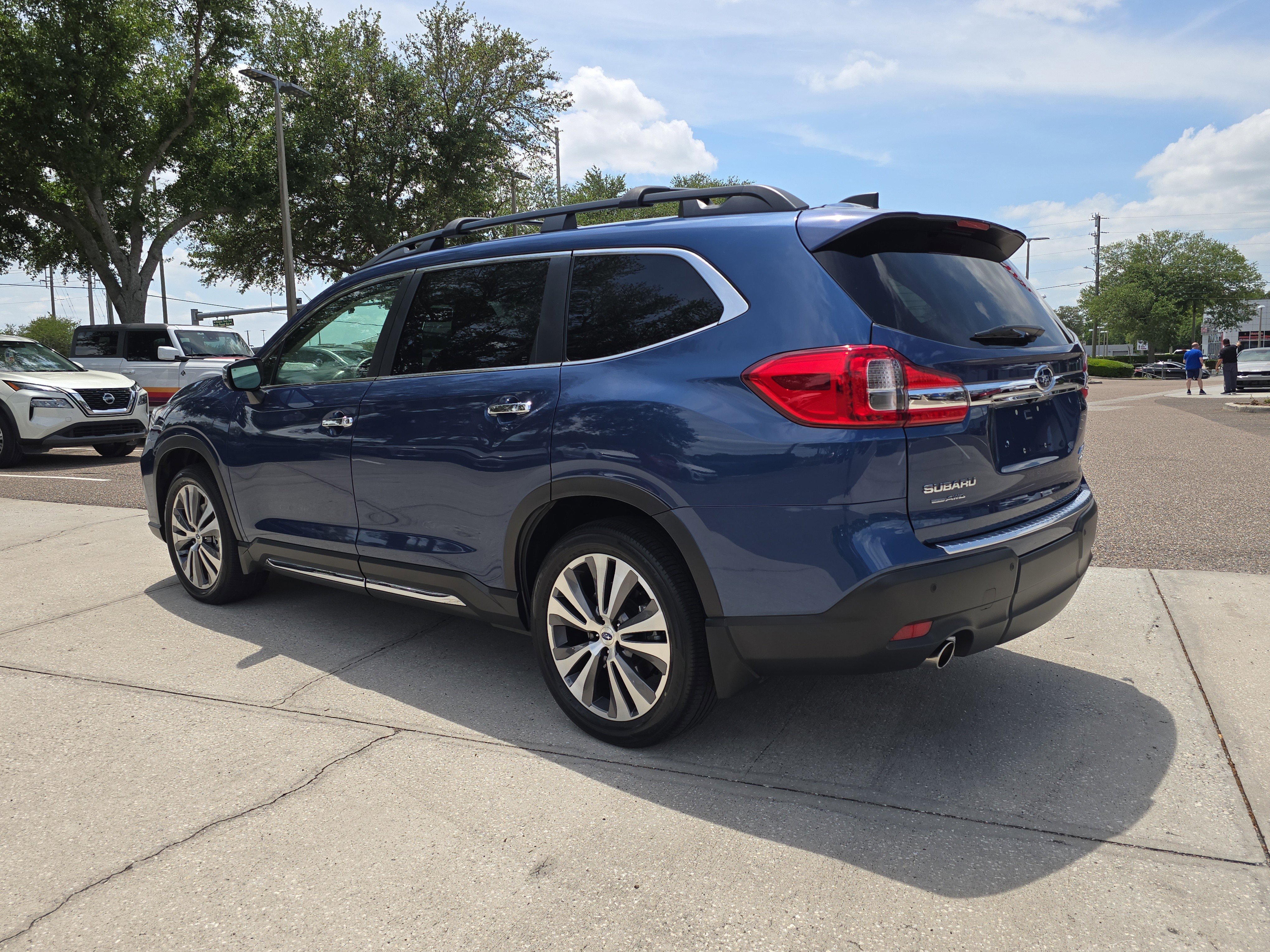 Used 2020 Subaru Ascent Touring w/ Popular Package #2A AWD/4WD image 6