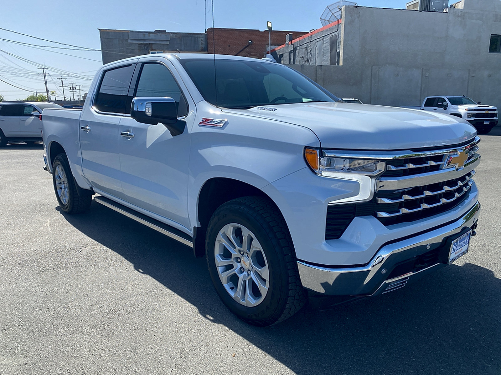 New 2026 Chevrolet Silverado 1500 LTZ w/ LTZ Premium Package AWD/4WD image 9