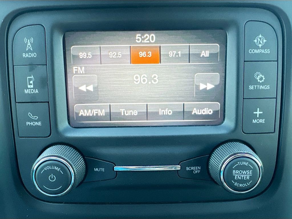 Used 2021 RAM 2500 Tradesman w/ Chrome Appearance Group image 17