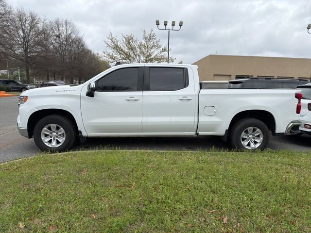 Used 2023 Chevrolet Silverado 1500 LT w/ Protection Package image 4