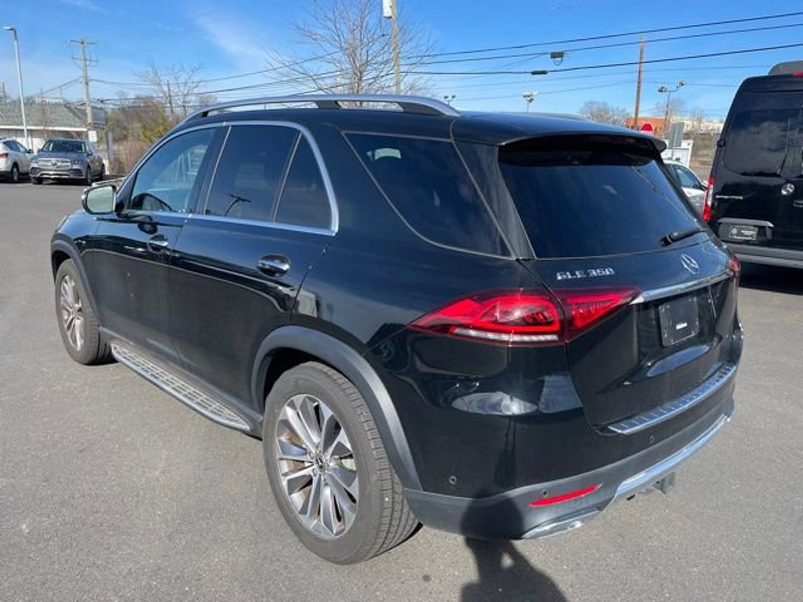 Used 2022 Mercedes-Benz GLE 350 4MATIC image 4