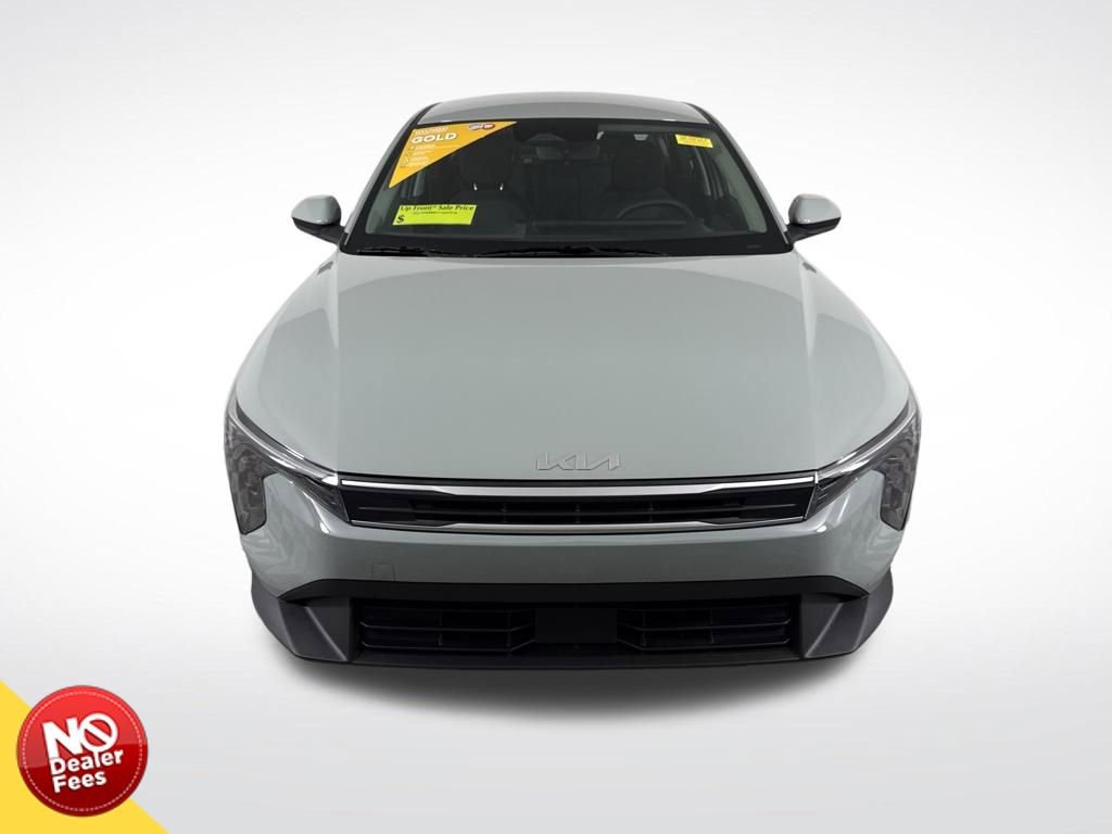 Used 2025 Kia K4 LXS image 9