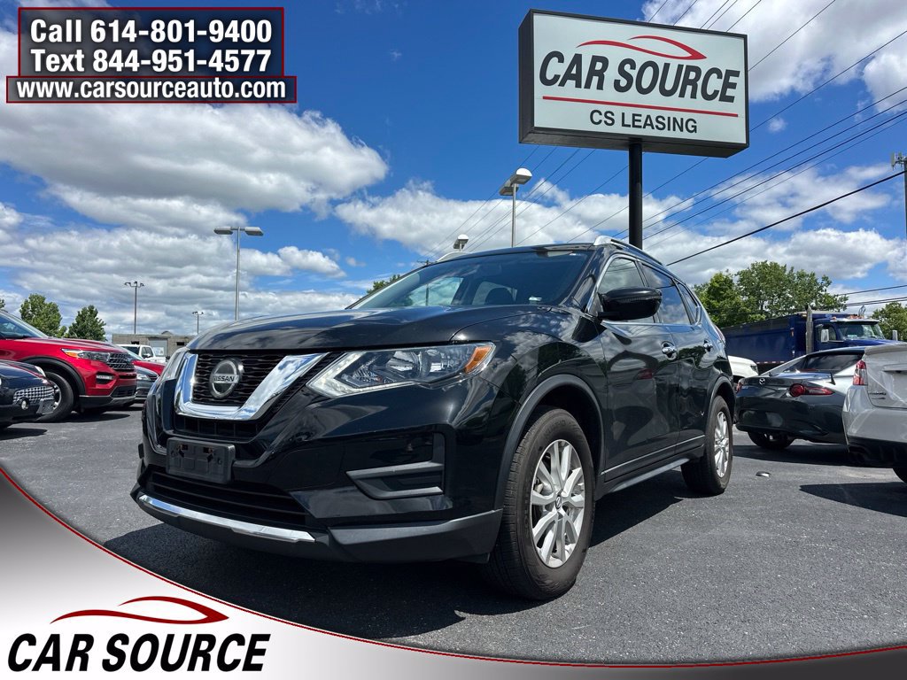 Used 2018 Nissan Rogue SV AWD/4WD image 1