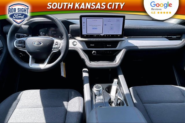New 2026 Ford Explorer Active AWD/4WD image 5