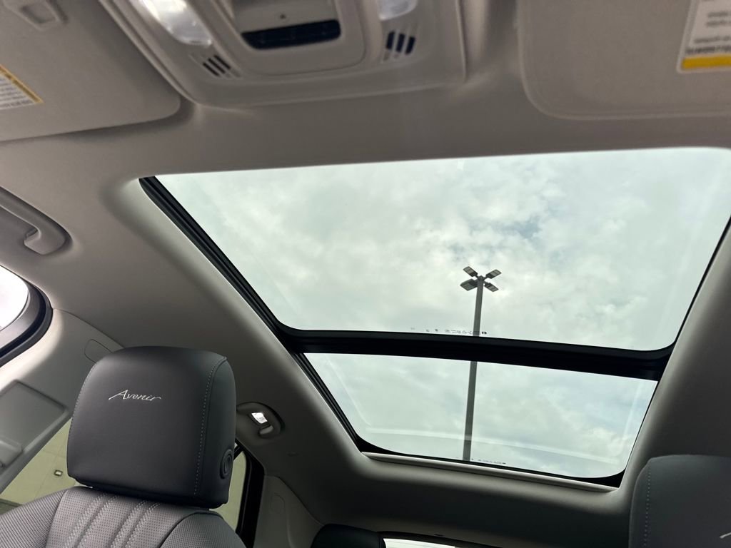 New 2026 Buick Envision Avenir AWD/4WD image 17