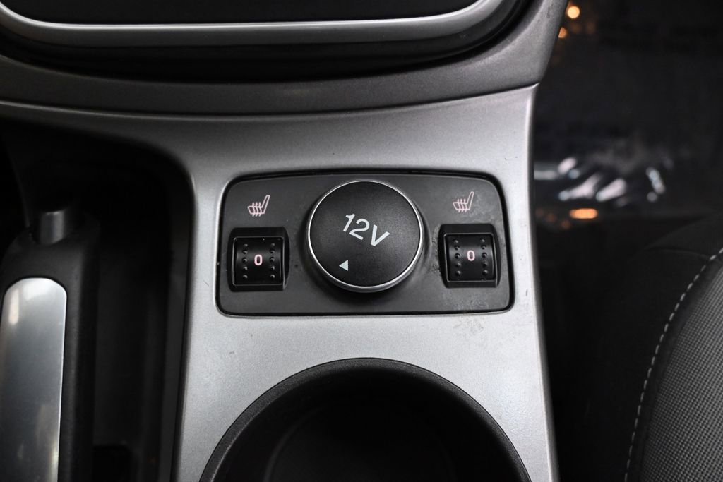 Used 2013 Ford C-MAX SE w/ Winter Pkg FWD image 32