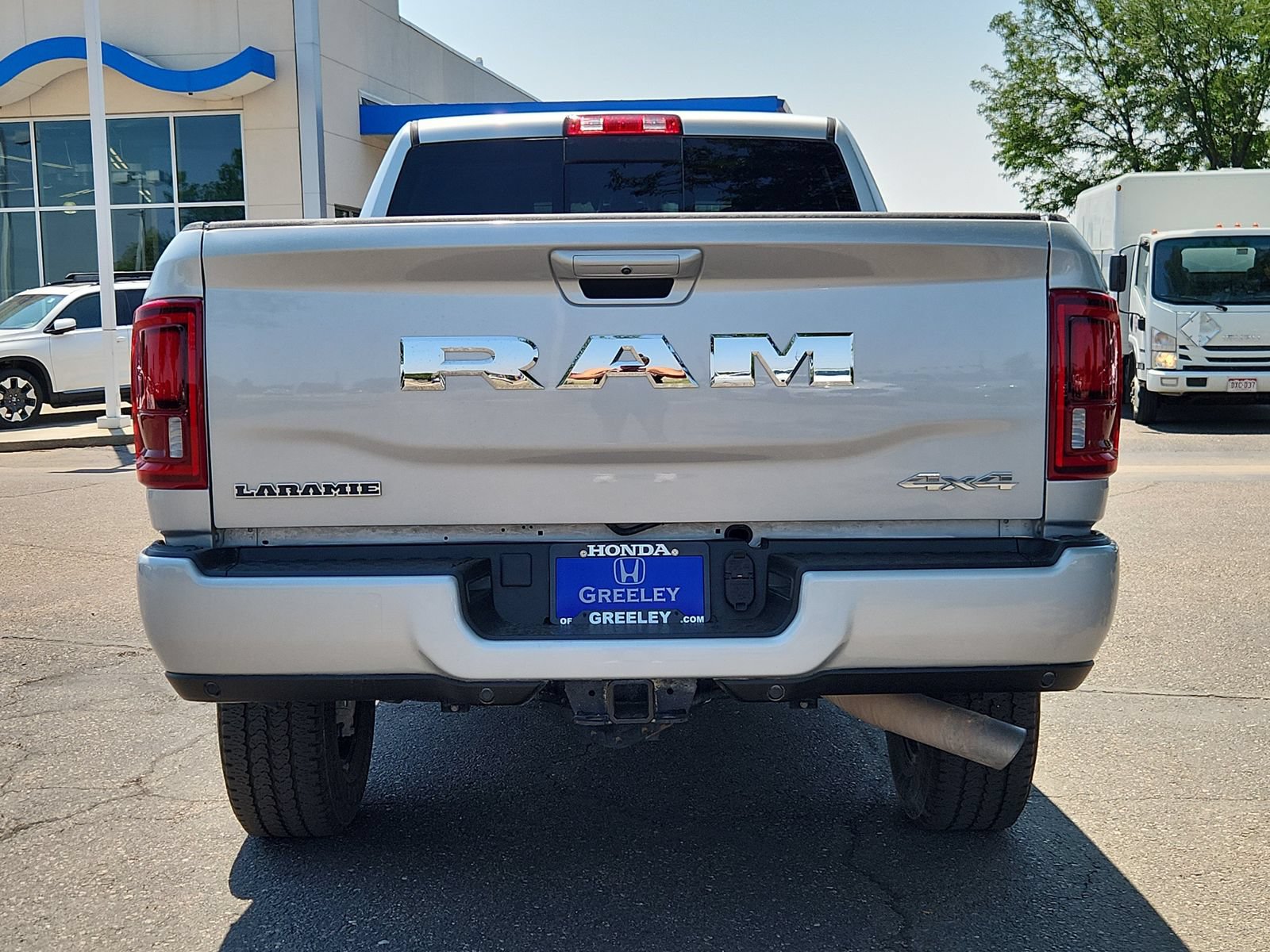 Used 2026 RAM 2500 Laramie AWD/4WD image 4