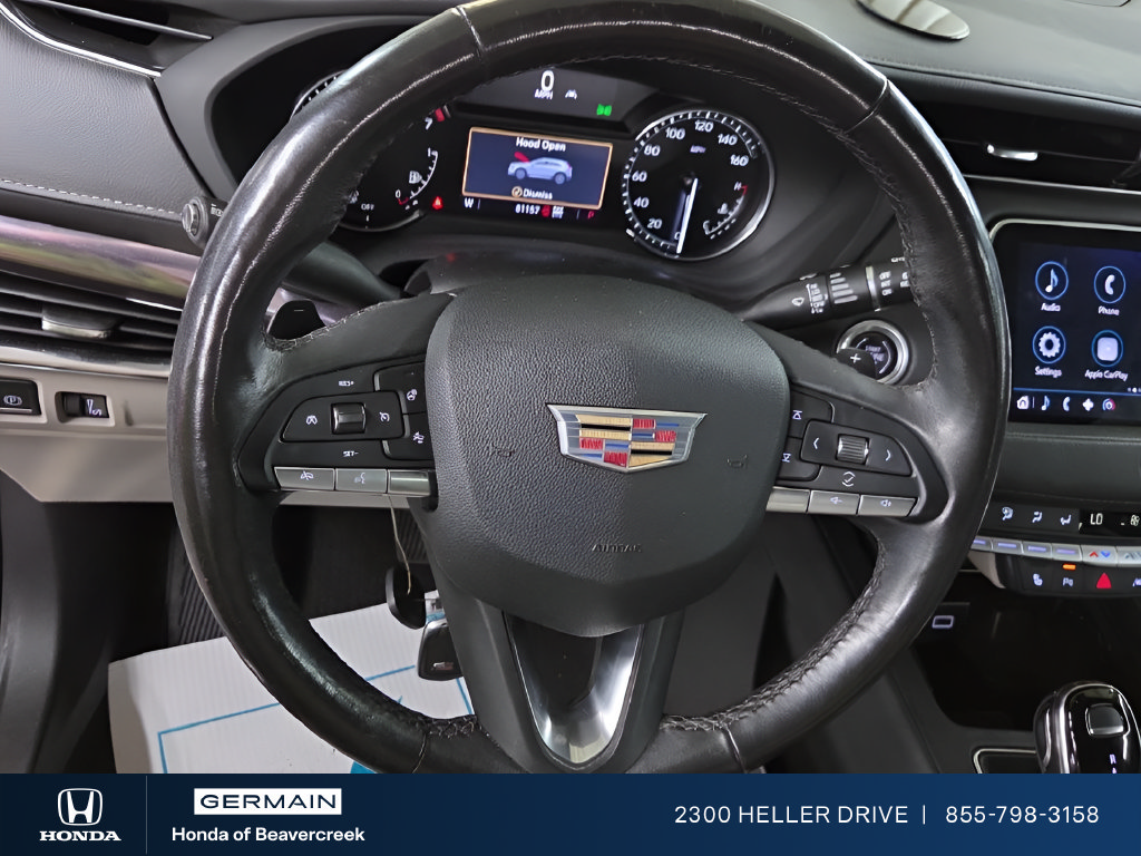 Used 2022 Cadillac XT4 Luxury w/ Cold Weather Package AWD/4WD image 7