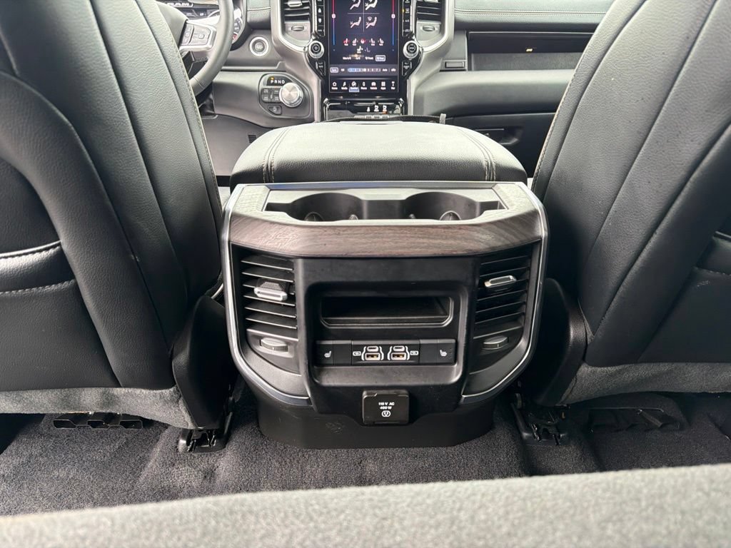 Used 2026 RAM 1500 Laramie AWD/4WD image 19