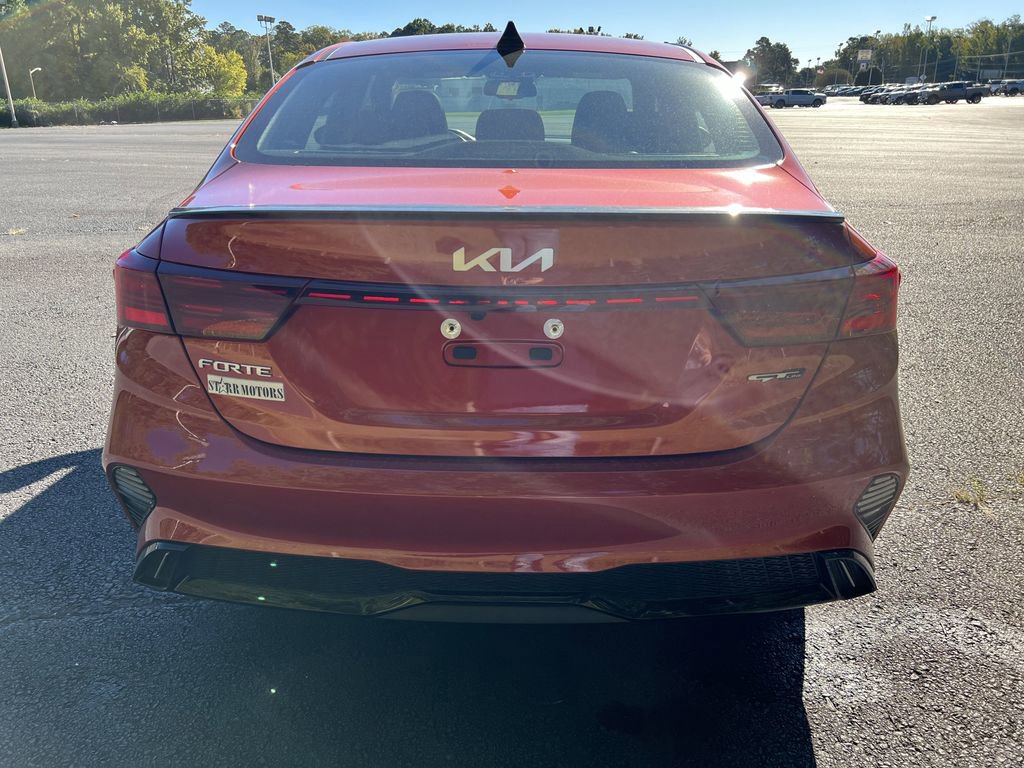 Used 2023 Kia Forte GT-Line w/ GT-Line Premium Package image 4