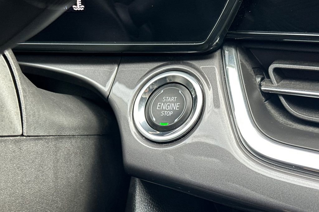 Used 2025 Chevrolet Trax ACTIV w/ Driver Confidence Package image 19