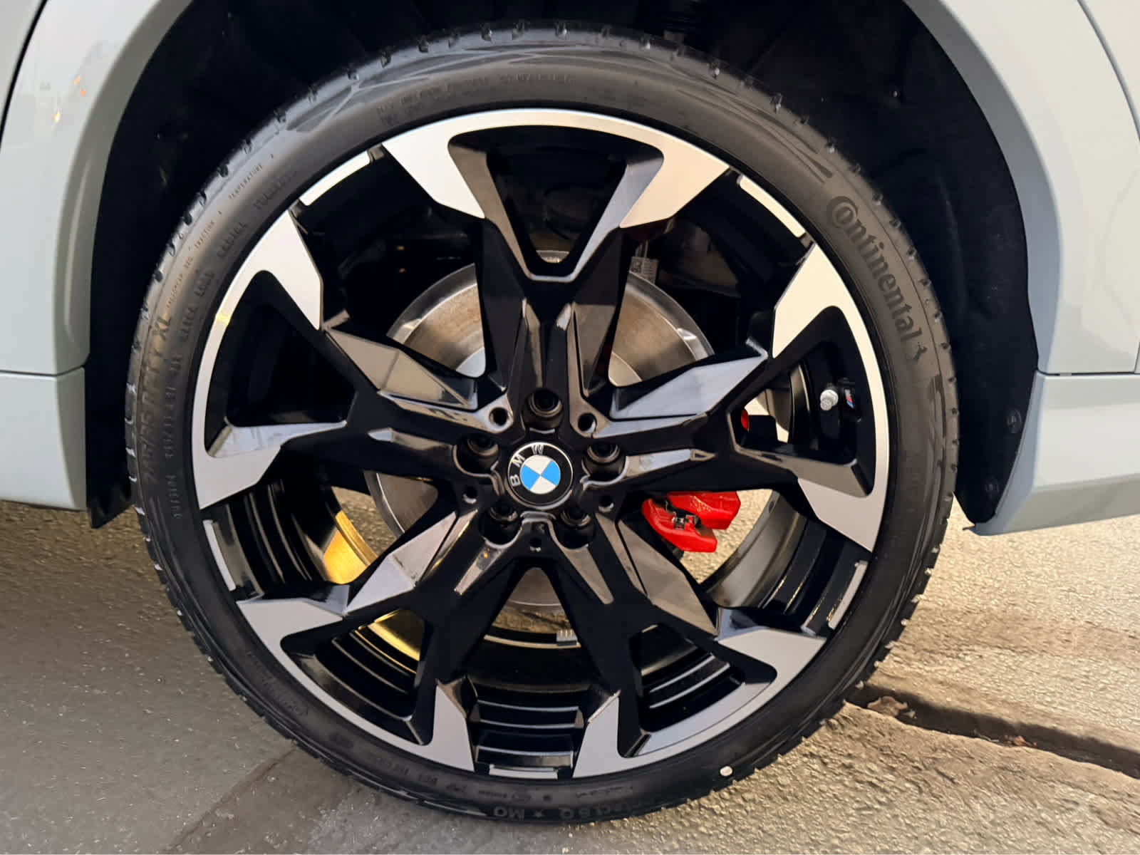 New 2026 BMW X2 M35i w/ Technology Package AWD/4WD image 11