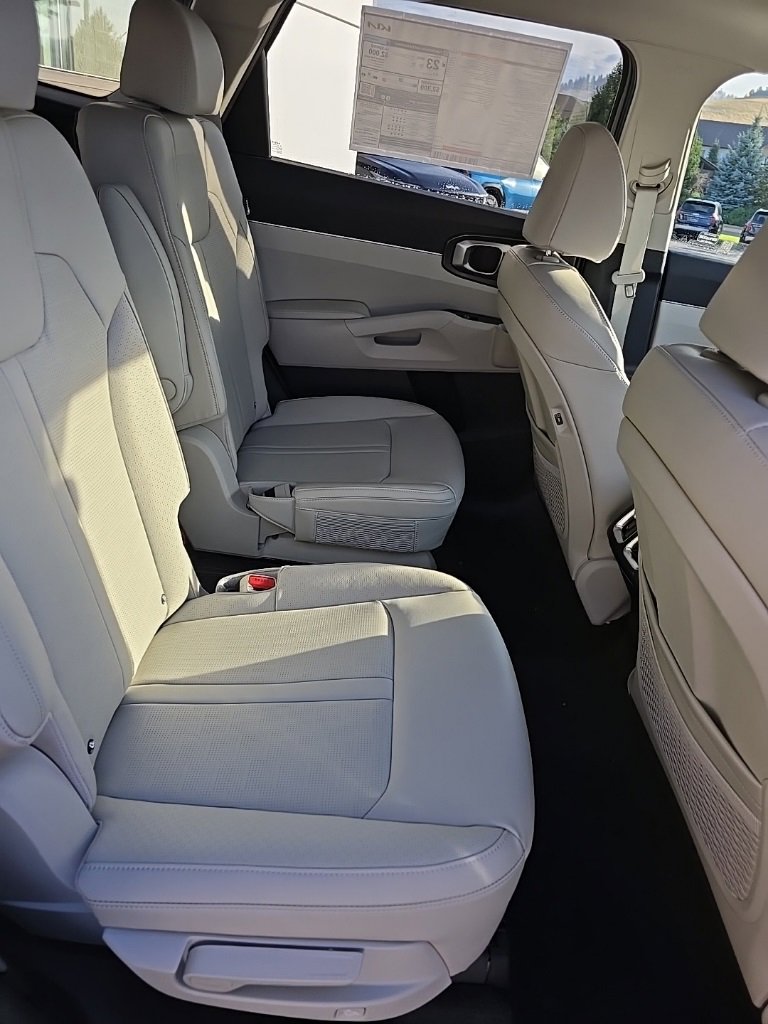 New 2025 Kia Sorento EX w/ Panoramic Sunroof Package image 11