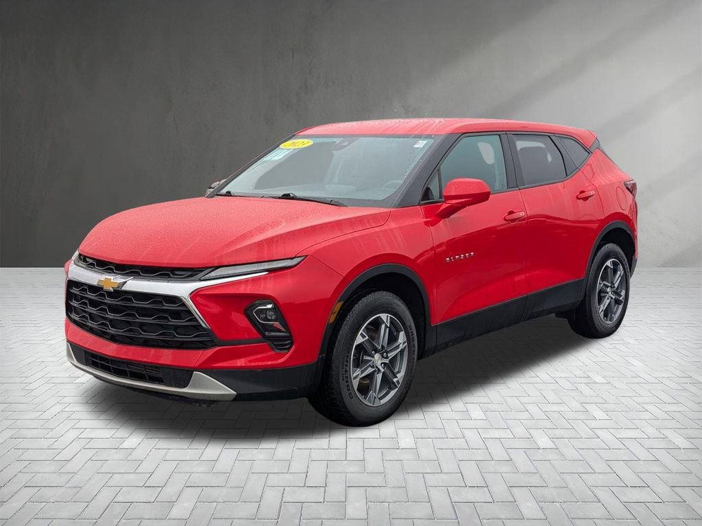 Used 2023 Chevrolet Blazer LT video 2