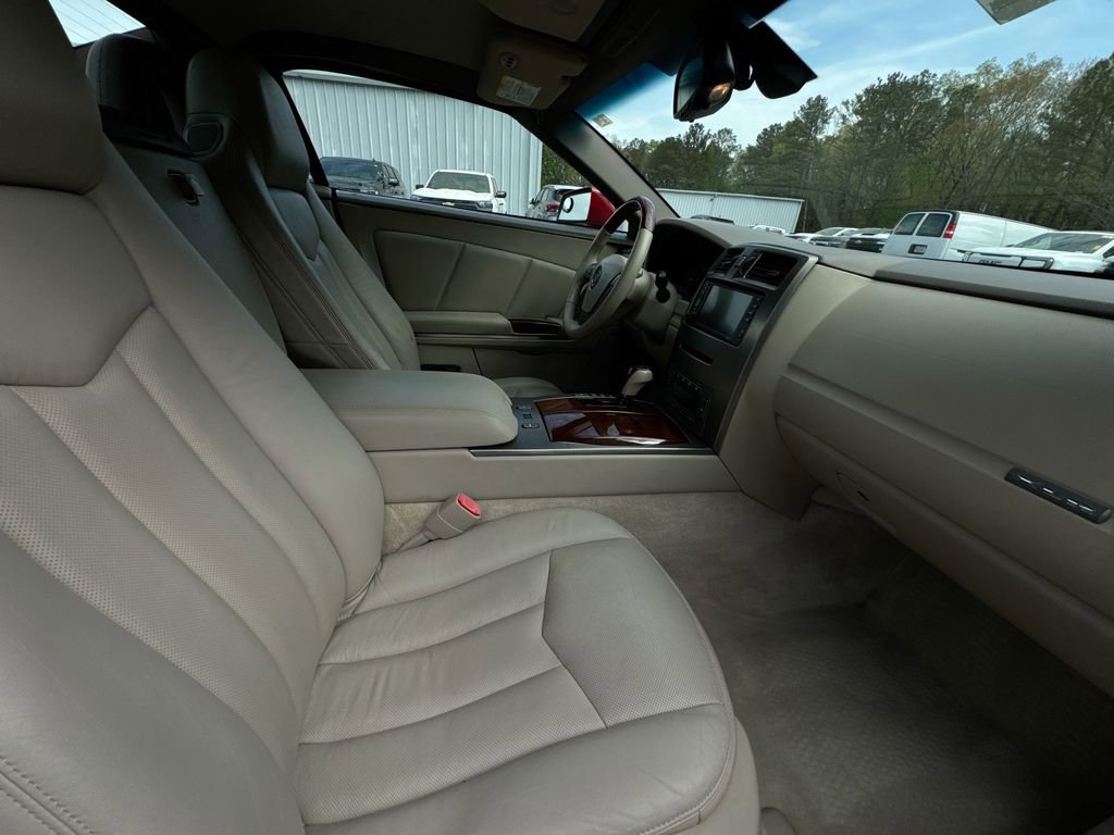 Used 2005 Cadillac XLR image 28