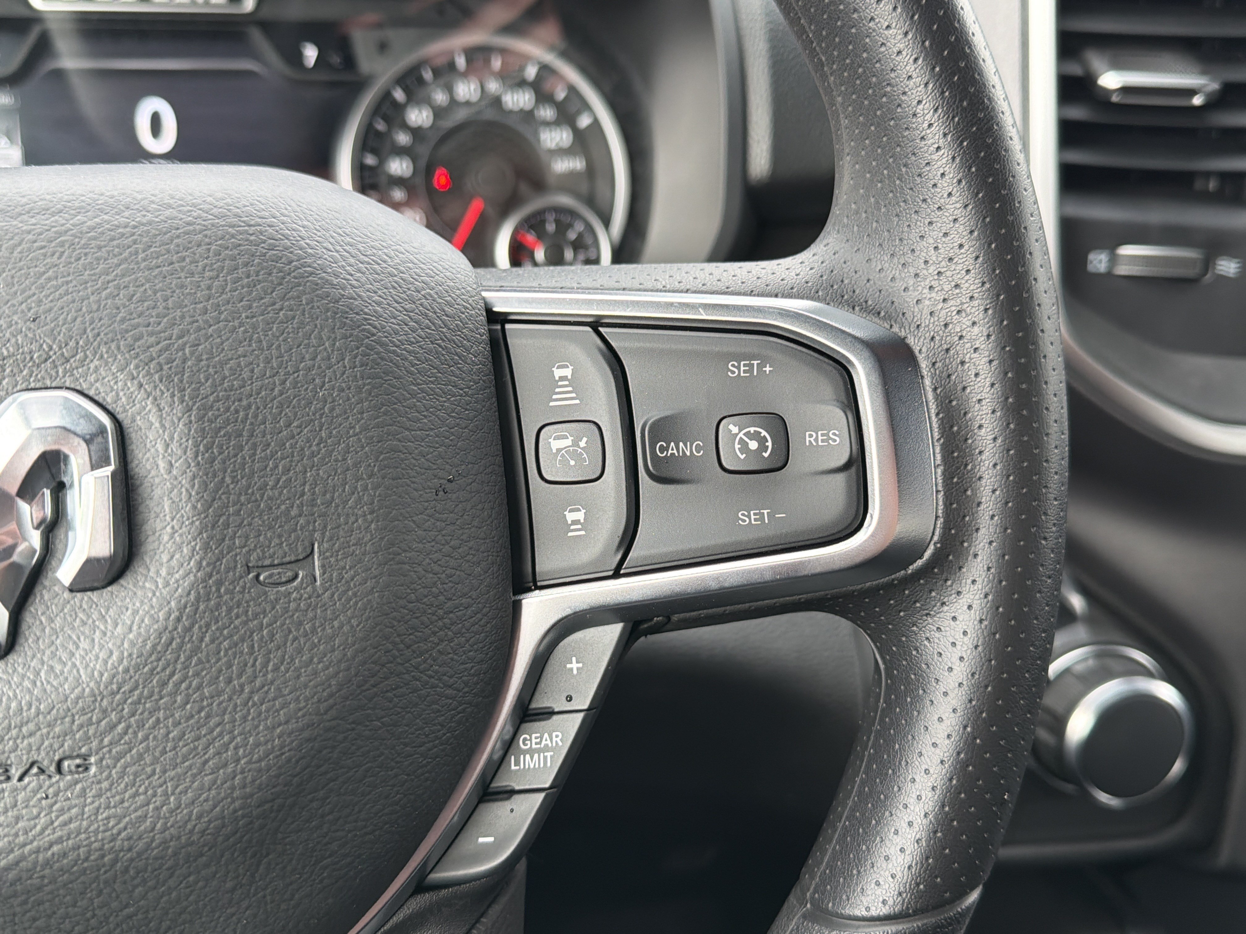 New 2026 RAM 1500 Tradesman AWD/4WD image 18