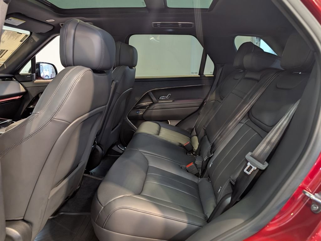 New 2026 Land Rover Range Rover Sport Dynamic SE image 23