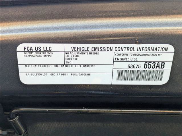 Certified 2025 Jeep Gladiator Sport image 22