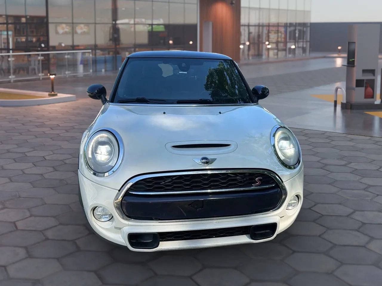 Used 2015 MINI Cooper S FWD image 17