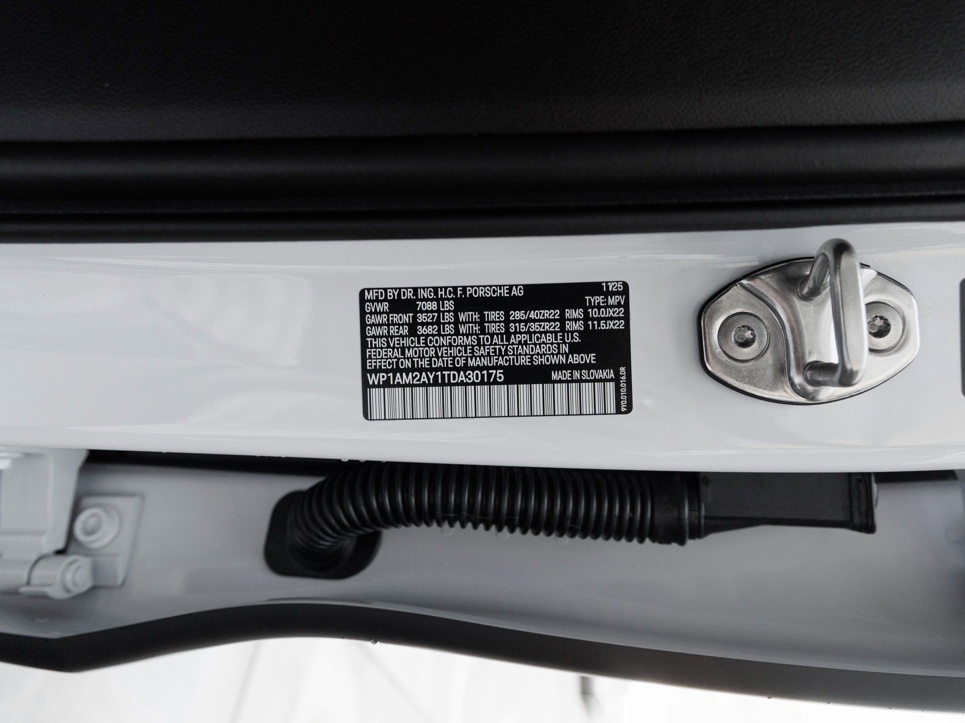 New 2026 Porsche Cayenne Turbo image 43