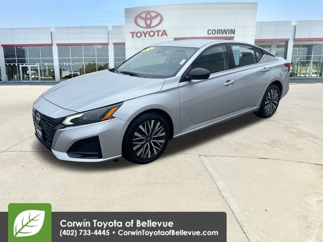 Used 2024 Nissan Altima 2.5 SV image 7
