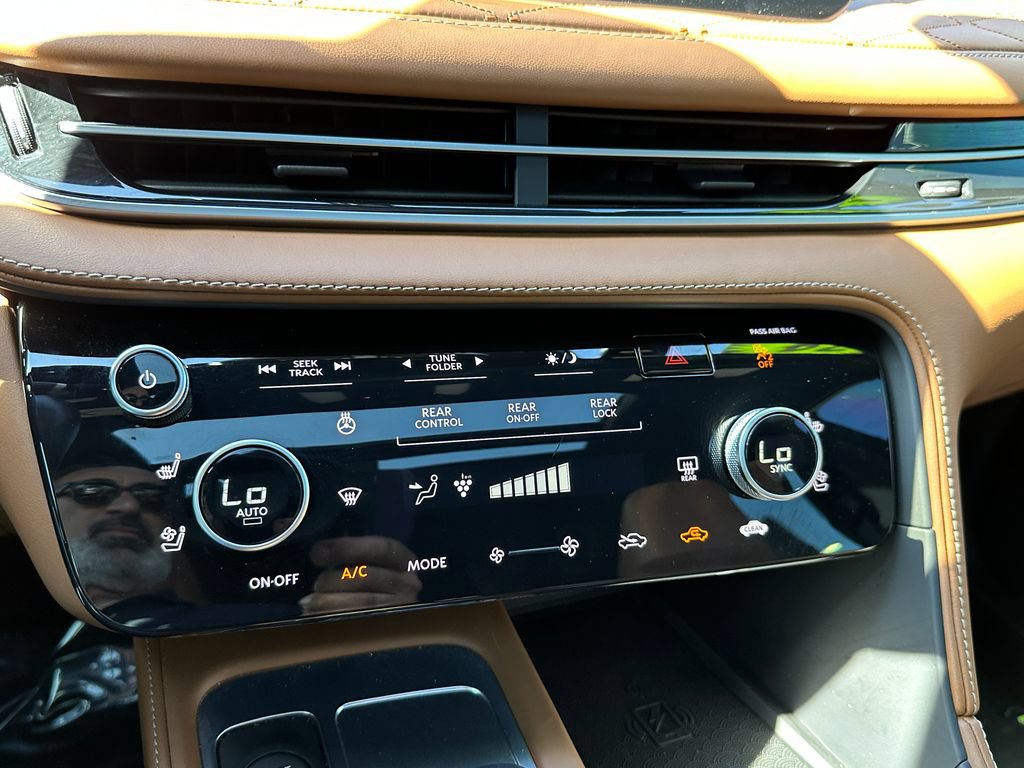 Used 2024 INFINITI QX60 Autograph w/ Cargo Package AWD/4WD image 29
