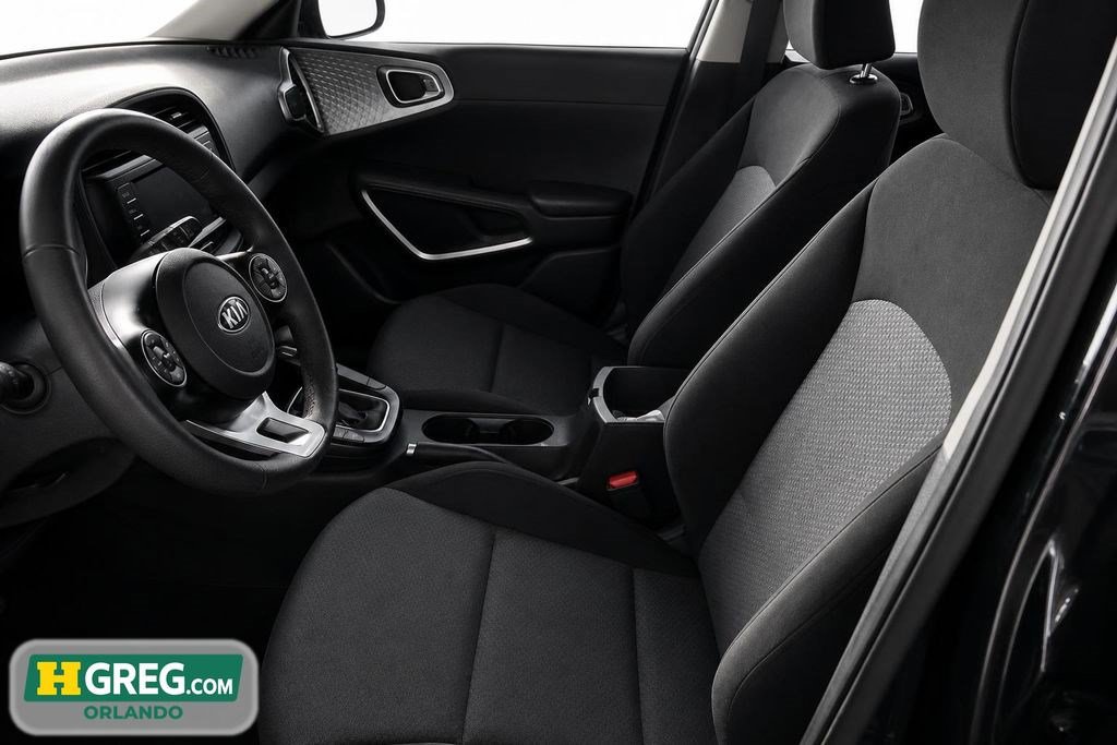 Used 2020 Kia Soul LX FWD image 10