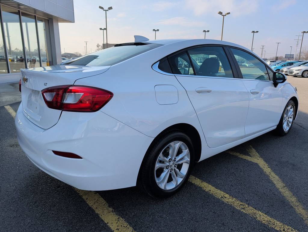 Used 2019 Chevrolet Cruze LT w/ LT Fleet Convenience Package image 7