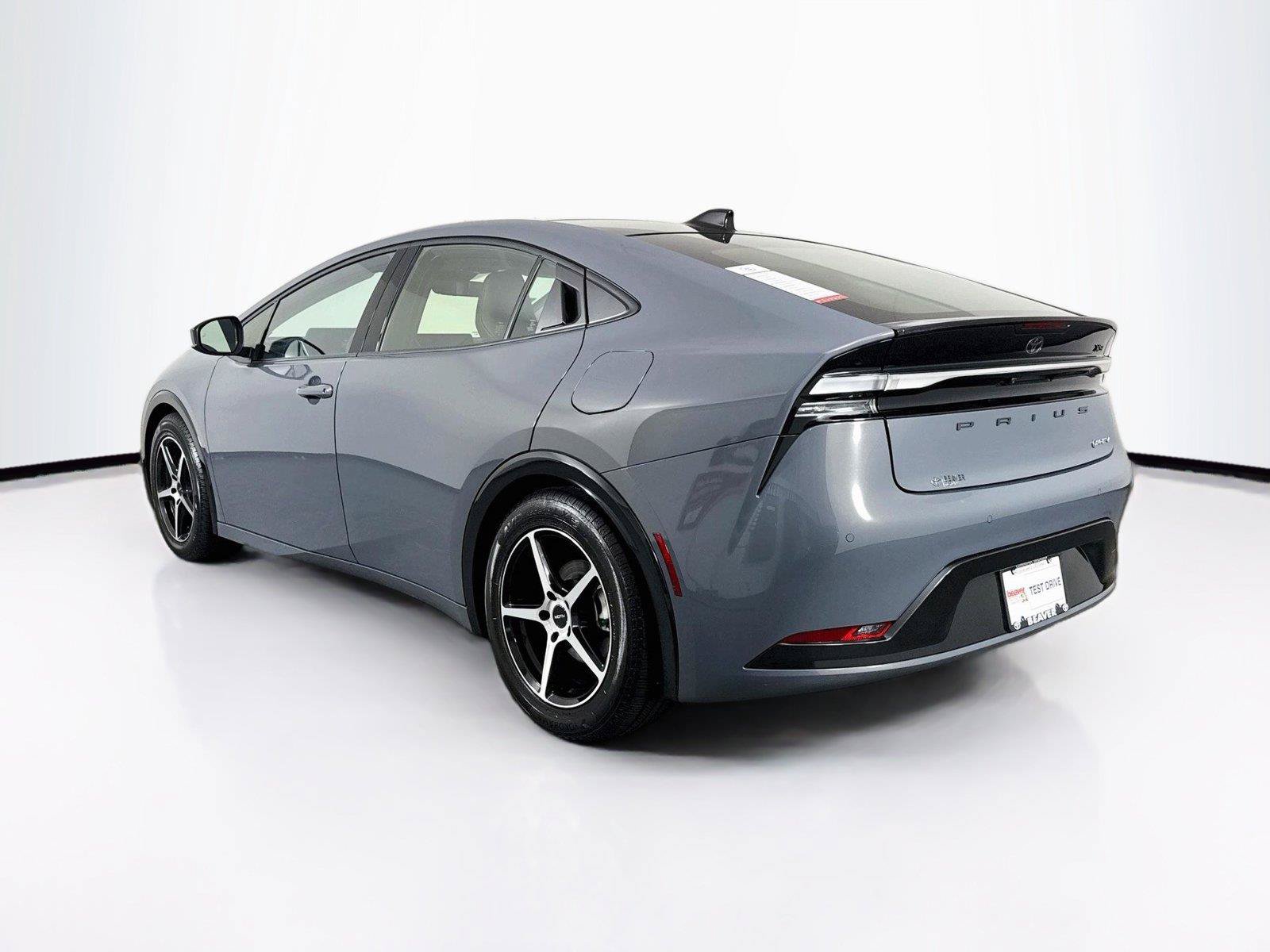 Certified 2026 Toyota Prius Plug-In Hybrid FWD image 13