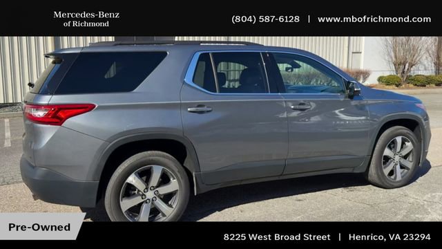 Used 2020 Chevrolet Traverse LT w/ LT Premium Package image 2