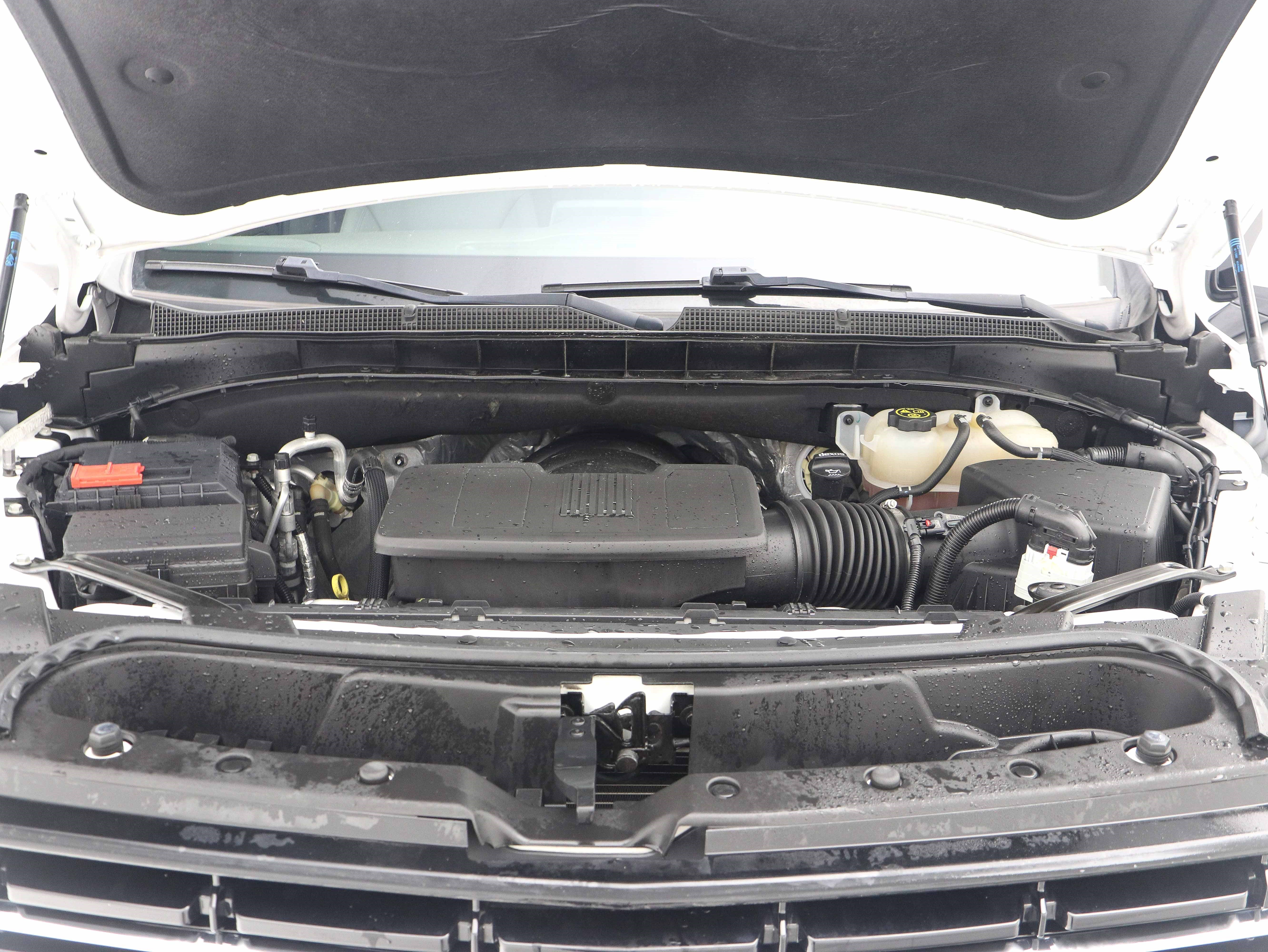 Used 2023 Chevrolet Suburban LT AWD/4WD image 36