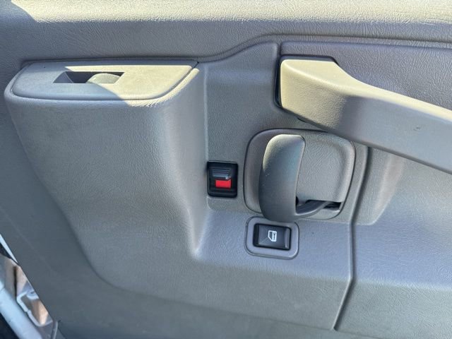 Used 2023 Chevrolet Express 2500 w/ Driver Convenience Package RWD image 18