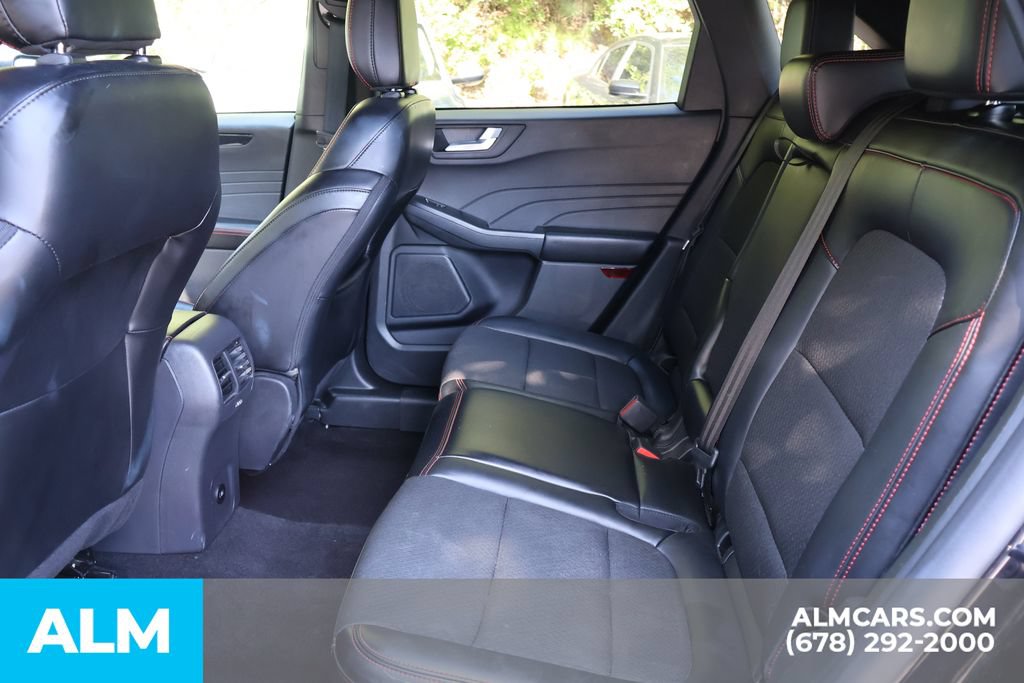 Used 2025 Ford Escape ST-Line AWD/4WD image 17