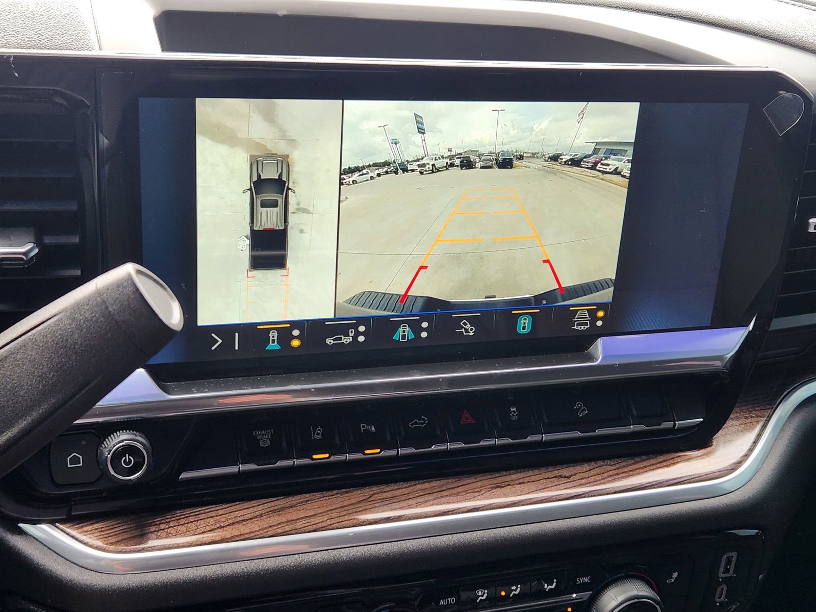 New 2025 Chevrolet Silverado 2500 LT w/ Texas Edition image 18