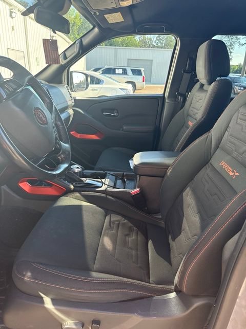 Used 2024 Nissan Frontier Pro-X RWD image 10