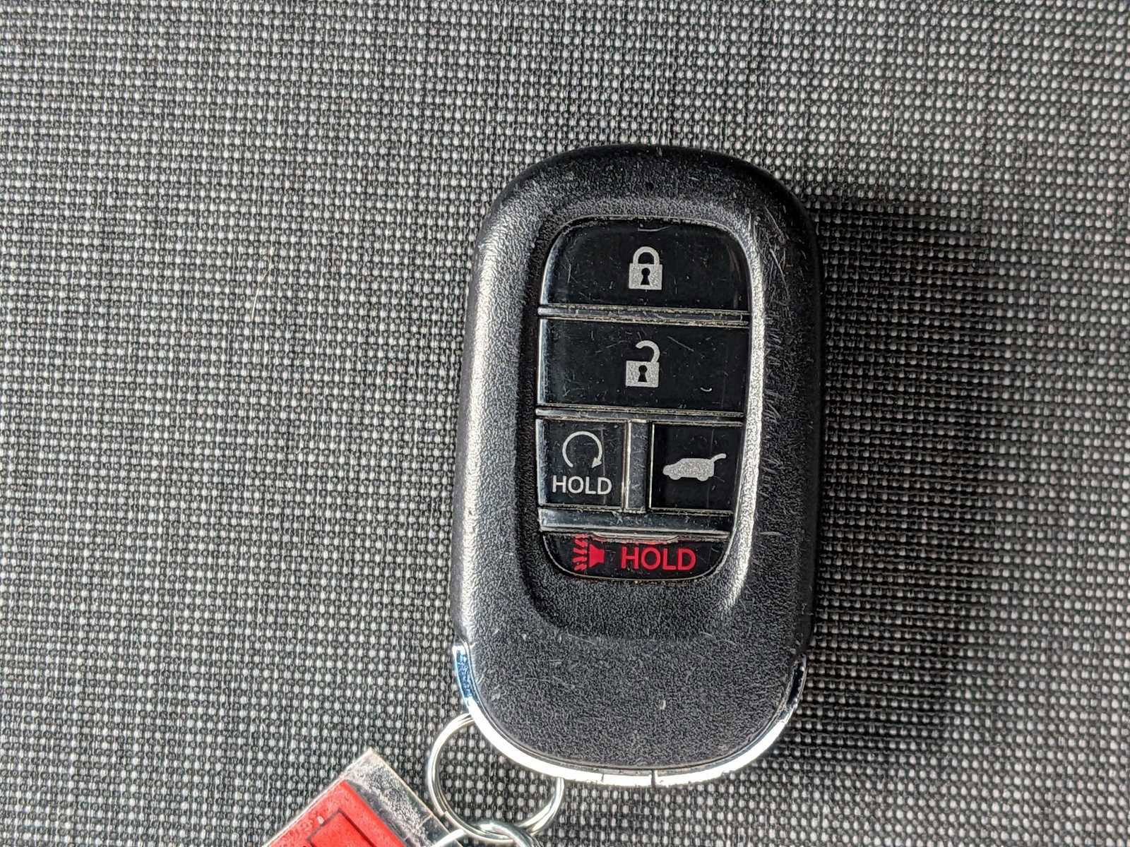 Used 2023 Honda Pilot Sport image 32